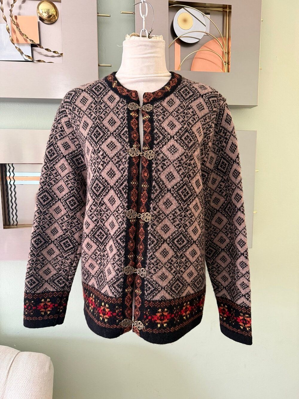 Cambridge dry goods wool sweater